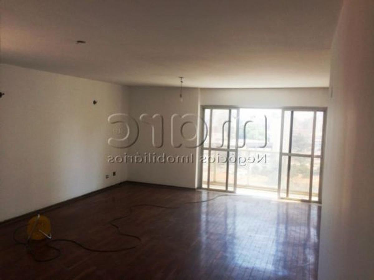 Apartamento de 4 dormitorios en Sao Paulo, Brazil No. 452258