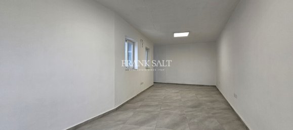 95m² Office in Marsa, Malta No. 12745 9