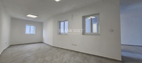 95m² Office in Marsa, Malta No. 12745 8