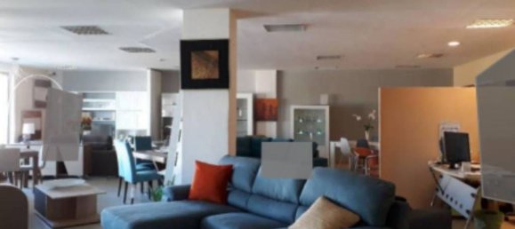 Коммерческая недвижимость 2109м² в Мессина, Италия № 266705 10