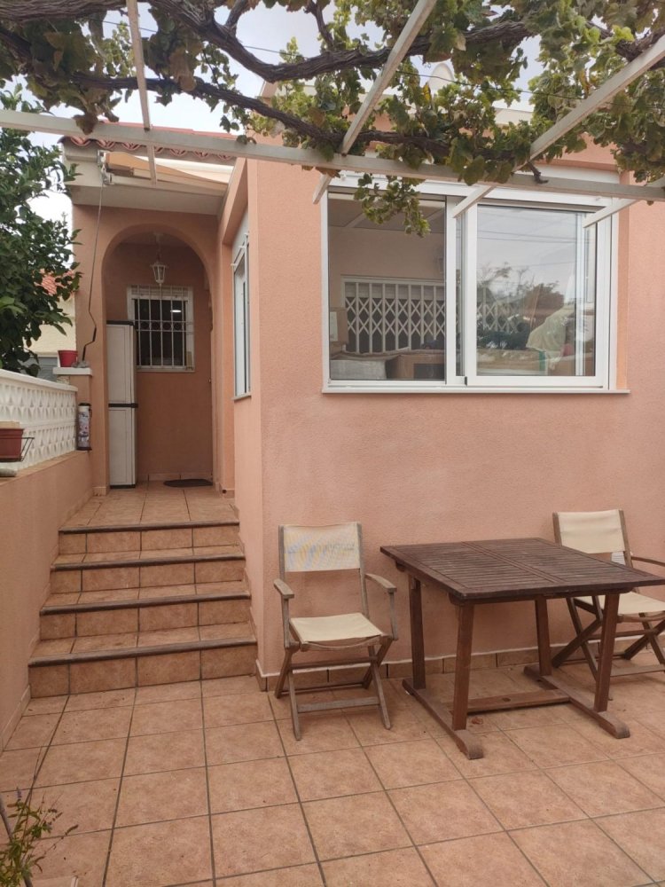 2 bedrooms Bungalow in Torrevieja, Spain No. 14956