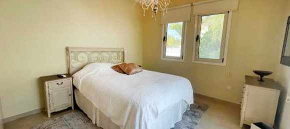 3 bedrooms House in Pervolia, Cyprus No. 13793 3