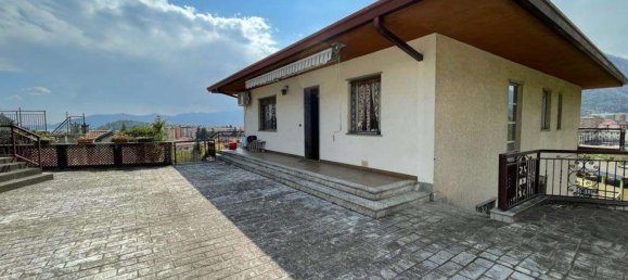 Villa de 4 habitaciónes en Verbania, Italy No. 158146 4