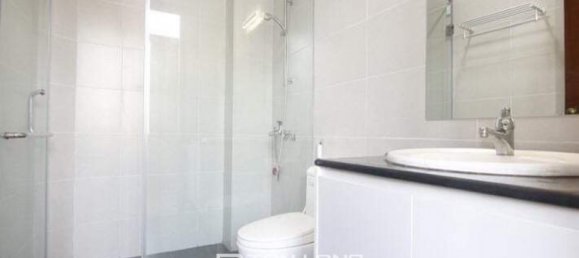 2 bedrooms Apartment in Ba Dinh, Vietnam No. 1041 5