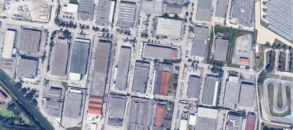 2268m² Building in Jesolo, Italy No. 310630 11