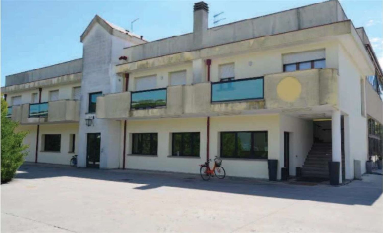 2268m² Building in Jesolo, Italy No. 310630