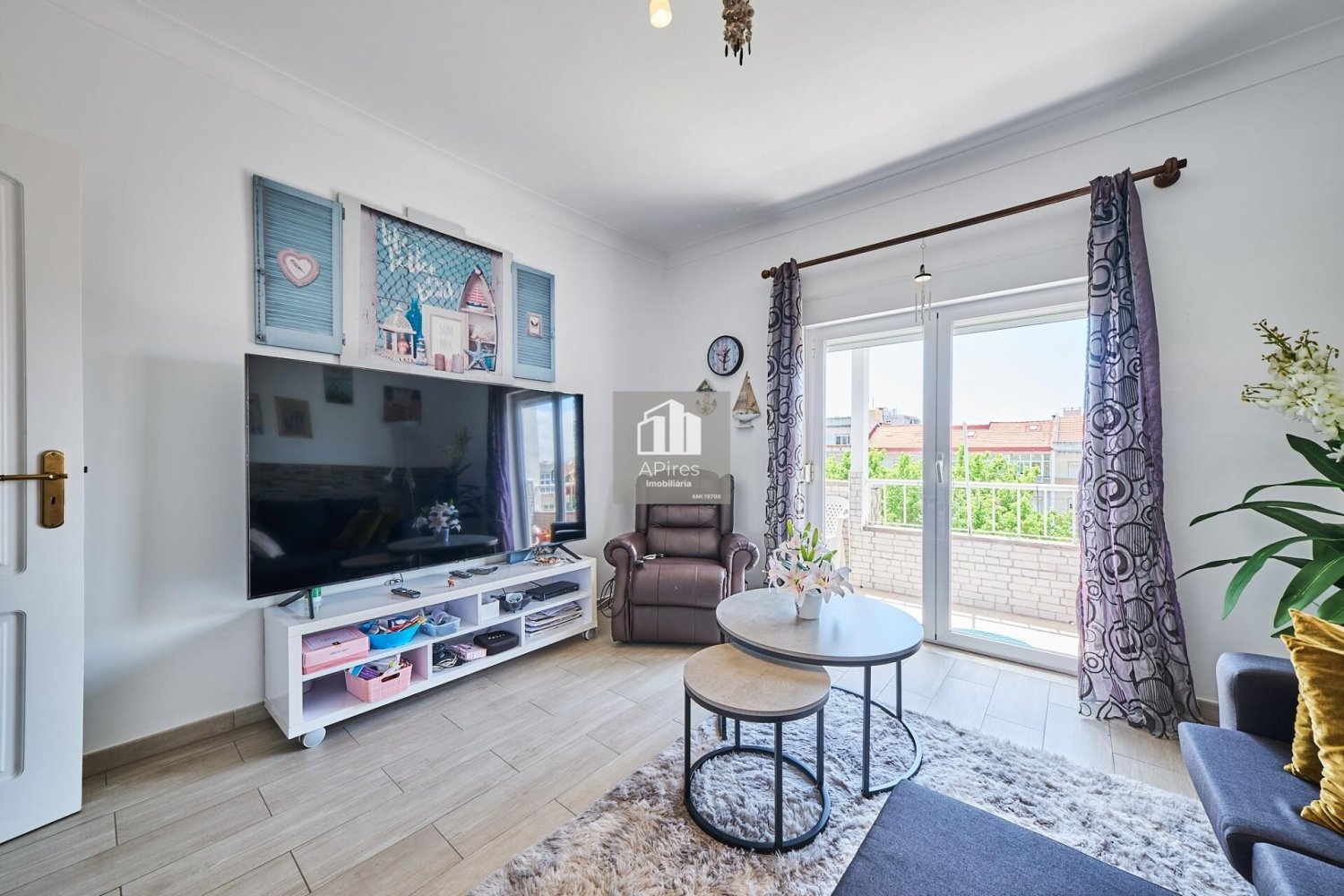 3 bedrooms Apartment in Costa da Caparica, Portugal No. 336481