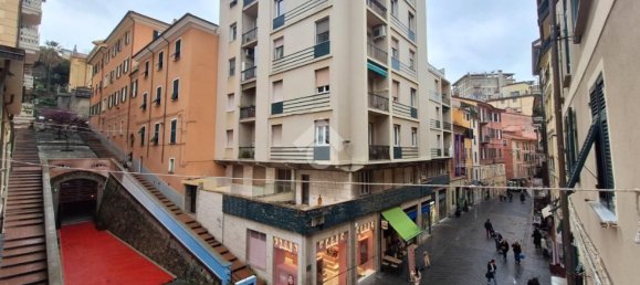 Apartamento de 5 habitaciónes en La Spezia, Italy No. 65966 2