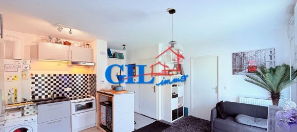 1 bedroom Apartment in Savigny-le-Temple, France No. 318179 2