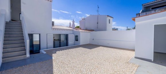 3 bedrooms House in Luz, Portugal No. 115551 17
