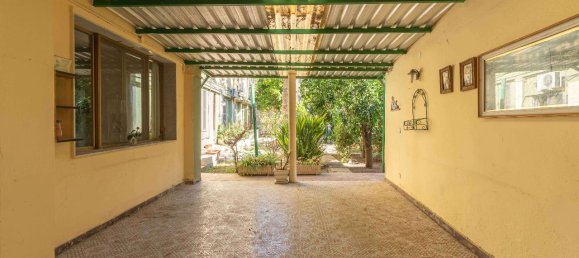 6-Zimmer Wohnung in Cagliari, Italy, Nr. 174089 2