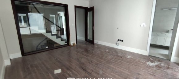 5 bedrooms Villa in Tay Ho, Vietnam No. 772 24