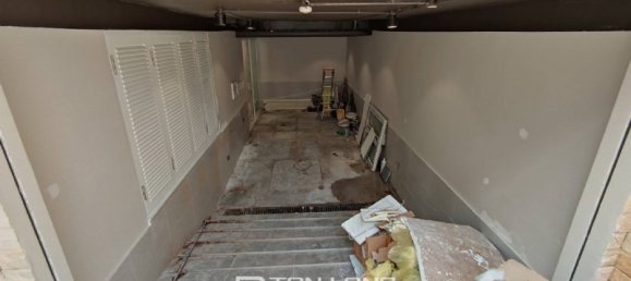 5 bedrooms Villa in Tay Ho, Vietnam No. 772 14