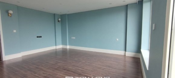 5 bedrooms Villa in Tay Ho, Vietnam No. 772 17