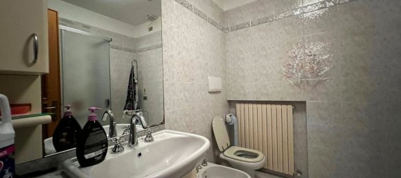 Дом с 5 комнатами в Клузоне, Италия № 97928 11