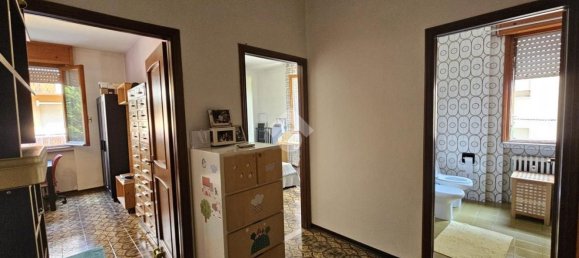 3 chambres Appartement à Salsomaggiore Terme, Italy No. 312472 8