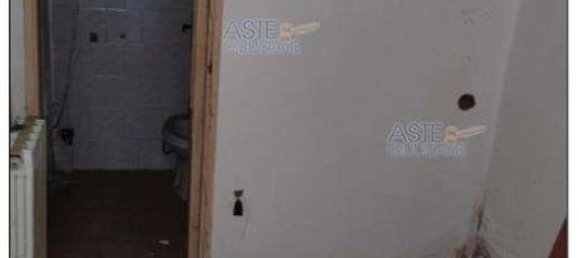 4-Zimmer Wohnung in Pistoia, Italy, Nr. 52057 4