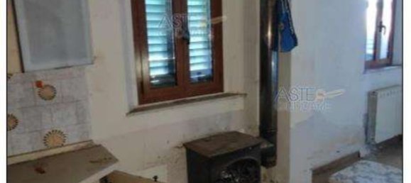 4-Zimmer Wohnung in Pistoia, Italy, Nr. 52057 7