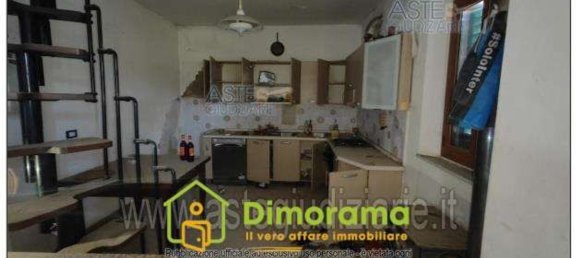 4-Zimmer Wohnung in Pistoia, Italy, Nr. 52057 8