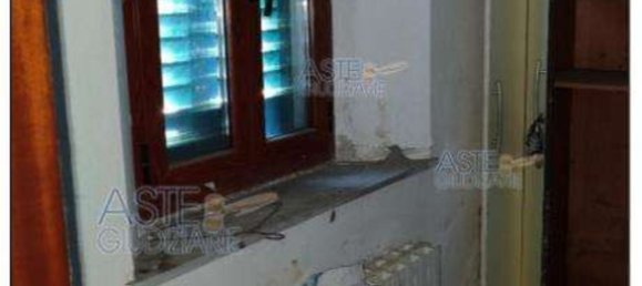 4-Zimmer Wohnung in Pistoia, Italy, Nr. 52057 5