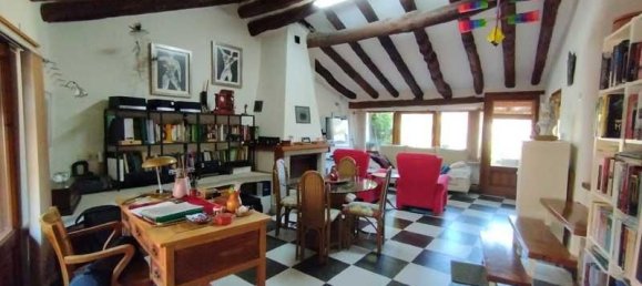 5 غرف نوم منزل في Huesca, Spain رقم 64453 2