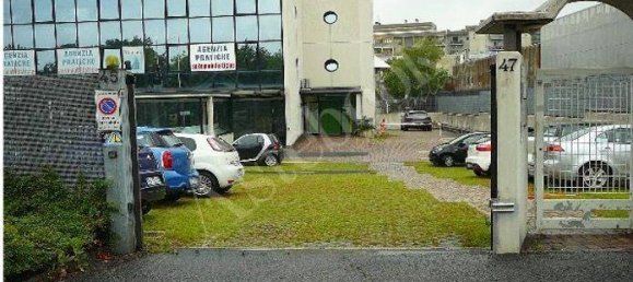 Oficina de 1 habitación en Bergamo, Italy No. 323211 4