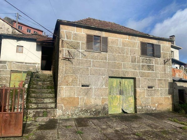 Casa de 2 dormitorios en Mondim de Basto, Portugal No. 29307