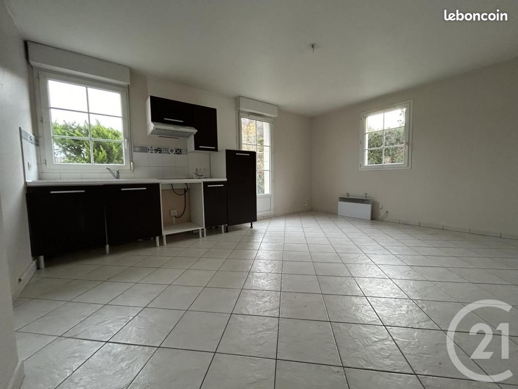 Apartamento T1 em Verneuil-en-Halatte, France N.º 38461