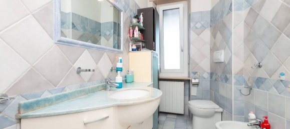 3 rooms Apartment in Rivoli, Italy No. 55329 16
