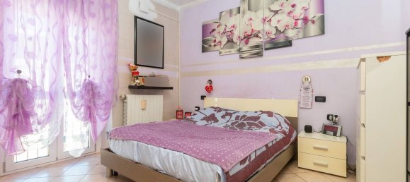 3 rooms Apartment in Rivoli, Italy No. 55329 11