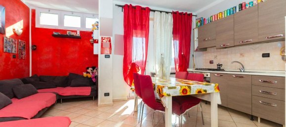 3 rooms Apartment in Rivoli, Italy No. 55329 8