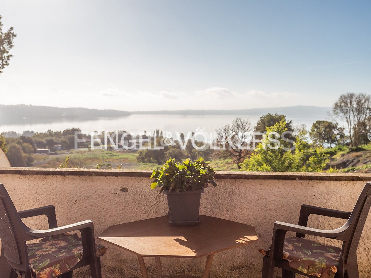 3 غرف نوم منزل في Trevignano Romano, Italy رقم 125680