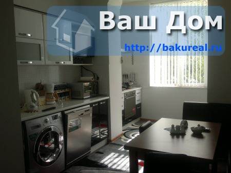 4 bedrooms Apartment in Baku, Azerbaijan No. 749