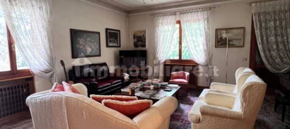 4 bedrooms Villa in Villorba, Italy No. 299215 18