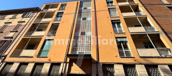 1 bedroom Apartment in Bologna, Italy No. 263582 3