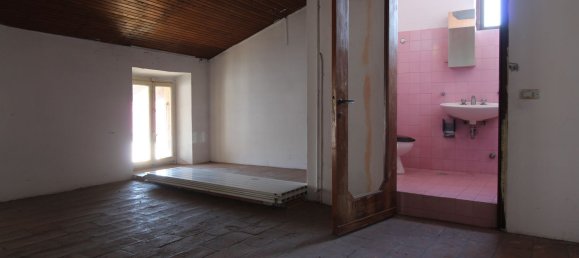Casa de 3 divisões em Divignano, Italy N.º 113788 8