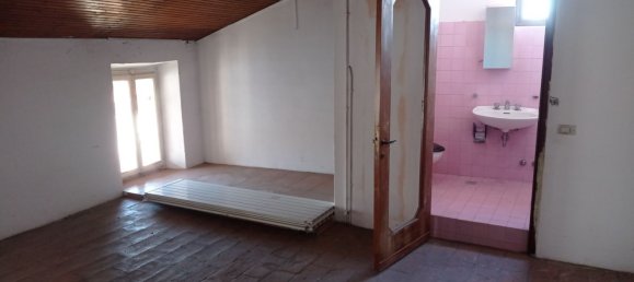 Casa de 3 divisões em Divignano, Italy N.º 113788 9