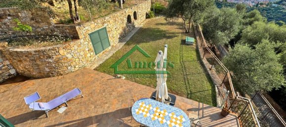 Вилла с 4 спальнями в Империя, Италия № 332356 2