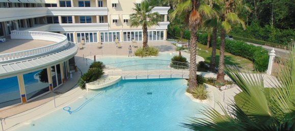 Apartamento de 2 habitaciónes en Desenzano del Garda, Italy No. 279041 6