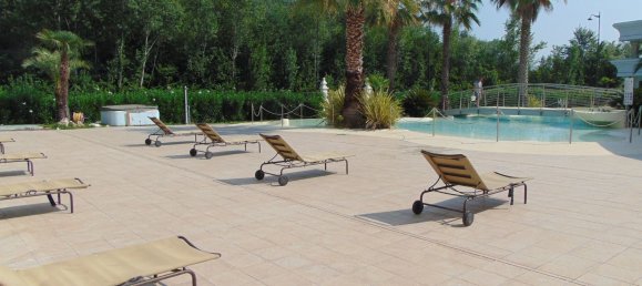 Apartamento de 2 habitaciónes en Desenzano del Garda, Italy No. 279041 8