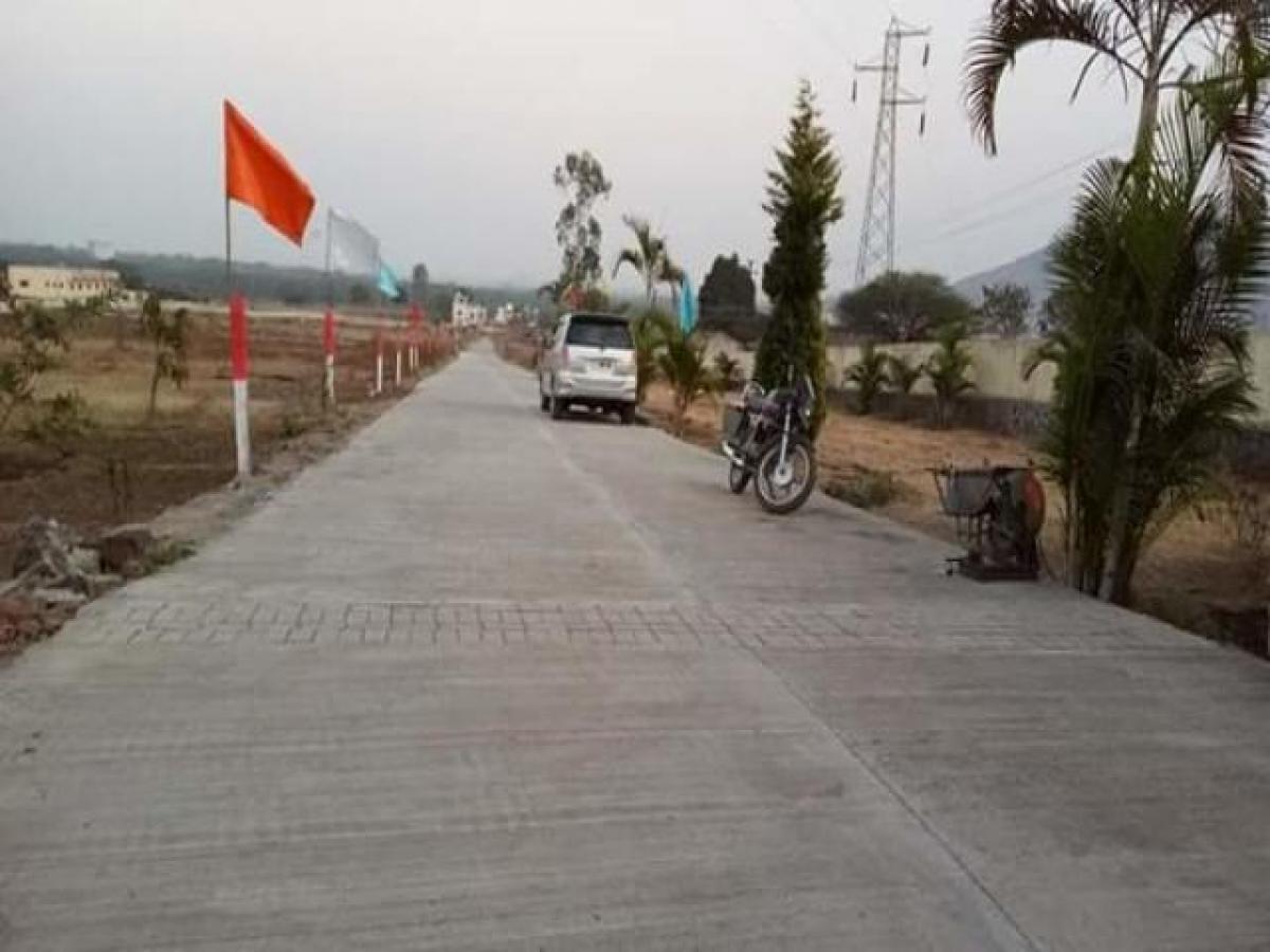 Terrain à Pune, India No. 29596