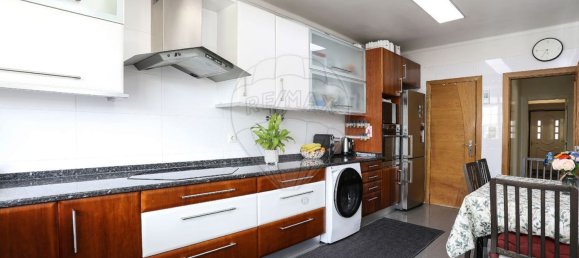 Casa de 3 dormitorios en Sintra, Portugal No. 39799 28