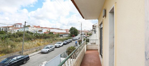 Casa de 3 dormitorios en Sintra, Portugal No. 39799 13