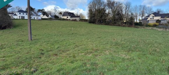  Land in Saint-Thuriau, France No. 208046 9
