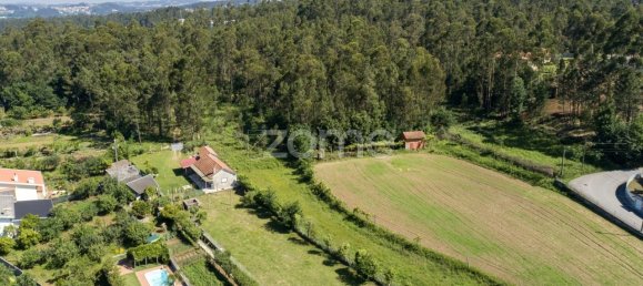 3462m² Land in Santa Maria da Feira, Portugal No. 83919 2