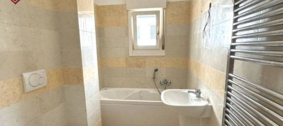 Apartamento T3 em Vicenza, Italy N.º 339262 12