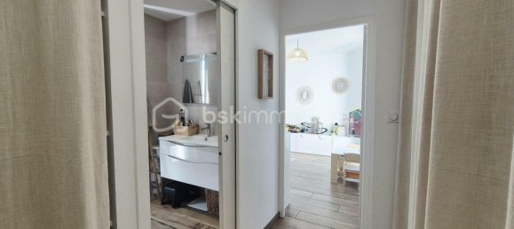 Casa de 4 dormitorios en Javene, France No. 361096 9