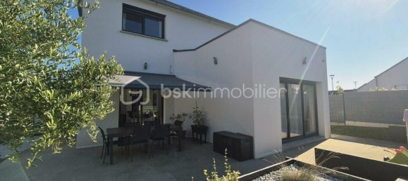 Casa de 4 dormitorios en Javene, France No. 361096 25