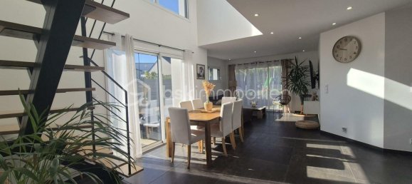 Casa de 4 dormitorios en Javene, France No. 361096 5