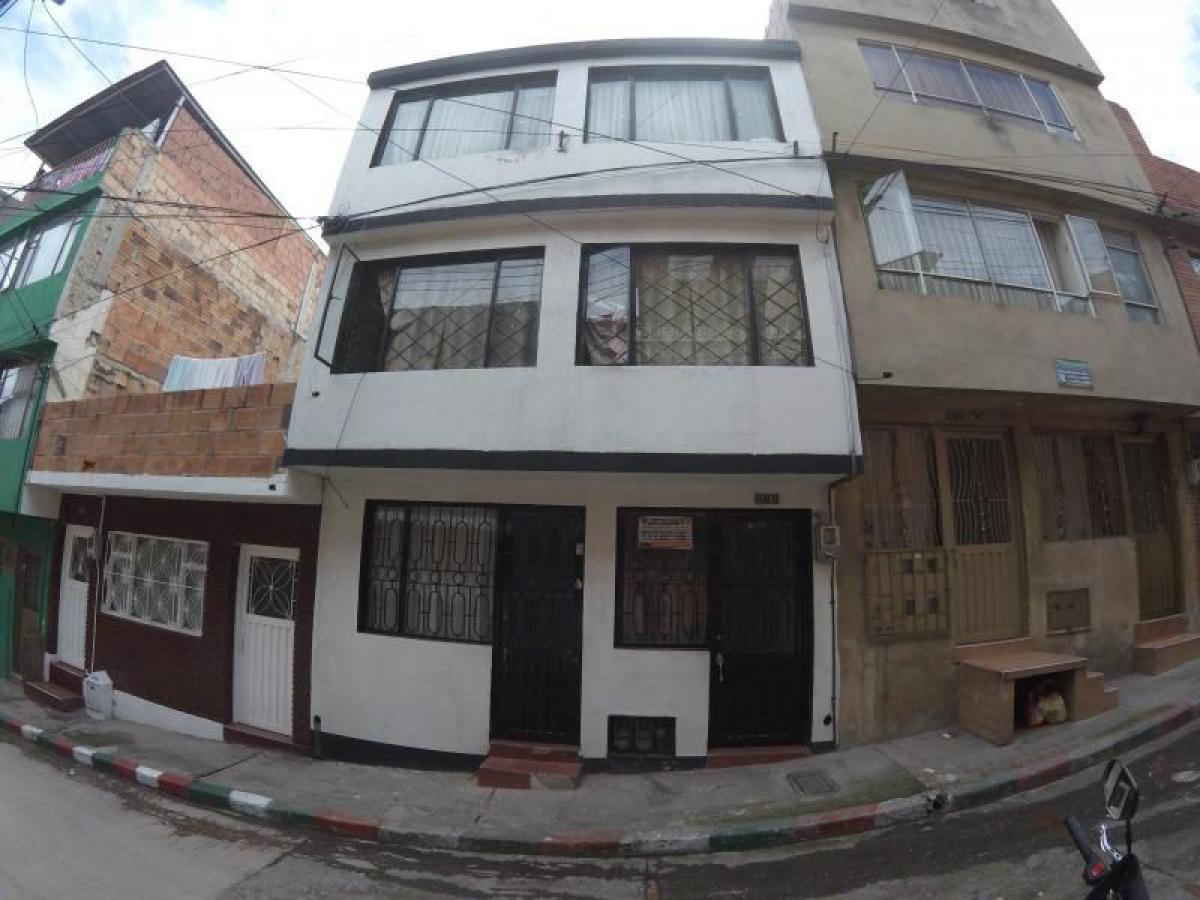 8 غرف نوم منزل في Bogota, Colombia رقم 9681